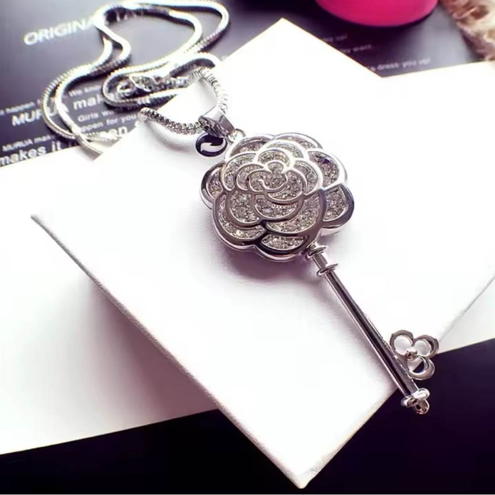 925 Sterling Silver Camellia Blossom Key Long Chain Necklace w/ Zircon Accents - Picture 8 of 11